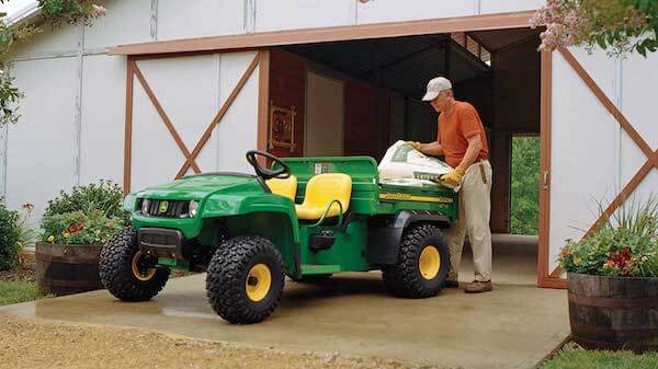 John Deere Gator